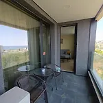 Cozy Sea View & Parking Διαμέρισμα