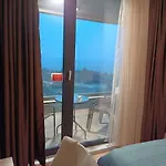 Cozy Sea View & Parking Διαμέρισμα Βάρνα