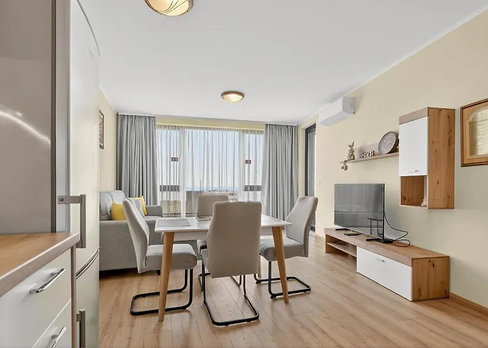 Cozy Sea View & Parking * Varna