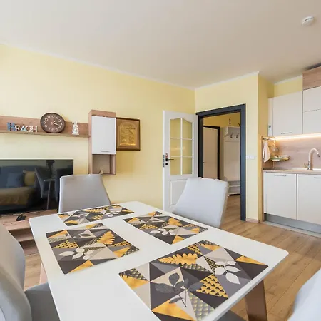 Cozy Sea View & Parking Апартаменты