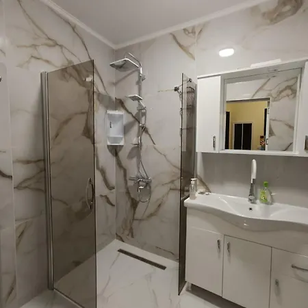 Cozy Sea View & Parking Варна