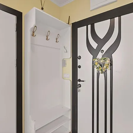 Cozy Sea View & Parking Апартаменты *