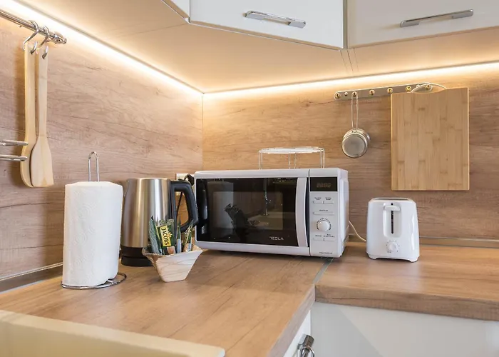 Cozy Sea View & Parking Varna