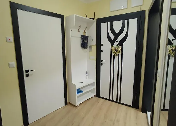 Cozy Sea View & Parking Apartment Varna